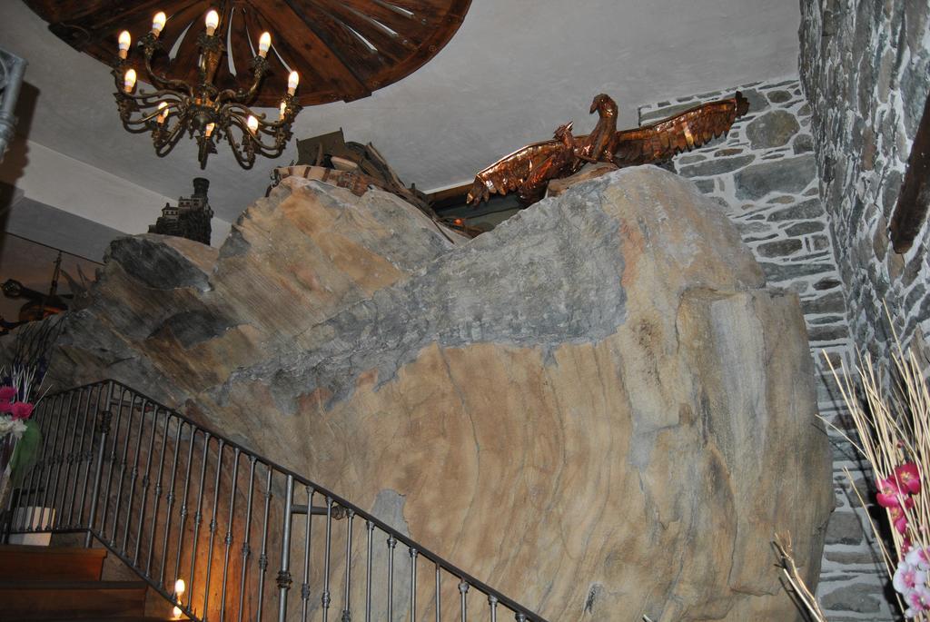 Casa Vacanza La Rocca Chiesa in Valmalenco Exteriör bild