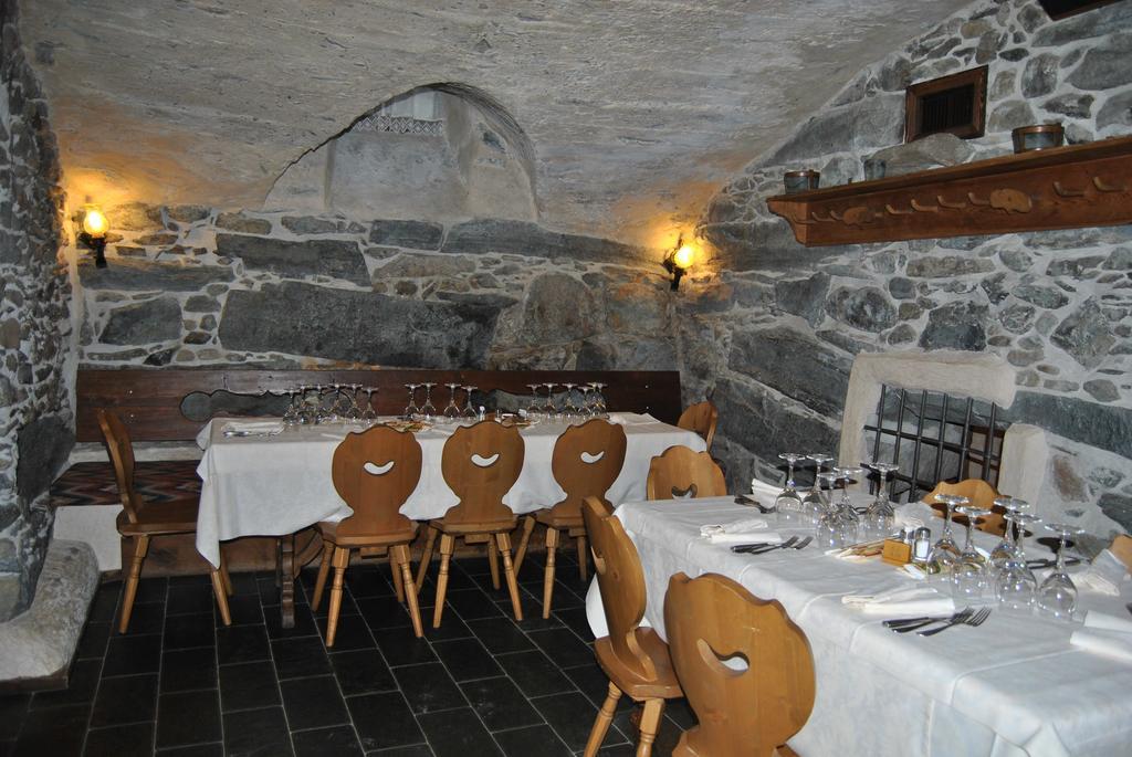 Casa Vacanza La Rocca Chiesa in Valmalenco Exteriör bild