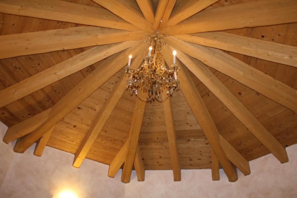 Casa Vacanza La Rocca Chiesa in Valmalenco Rum bild