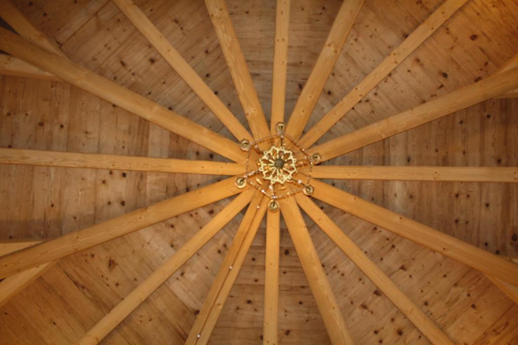 Casa Vacanza La Rocca Chiesa in Valmalenco Rum bild